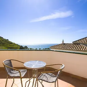 villa-tamango-hill-5-silhouse.hotelsinnerja.org/